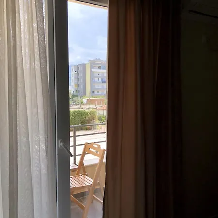 Apartment Dais Near The Sea
